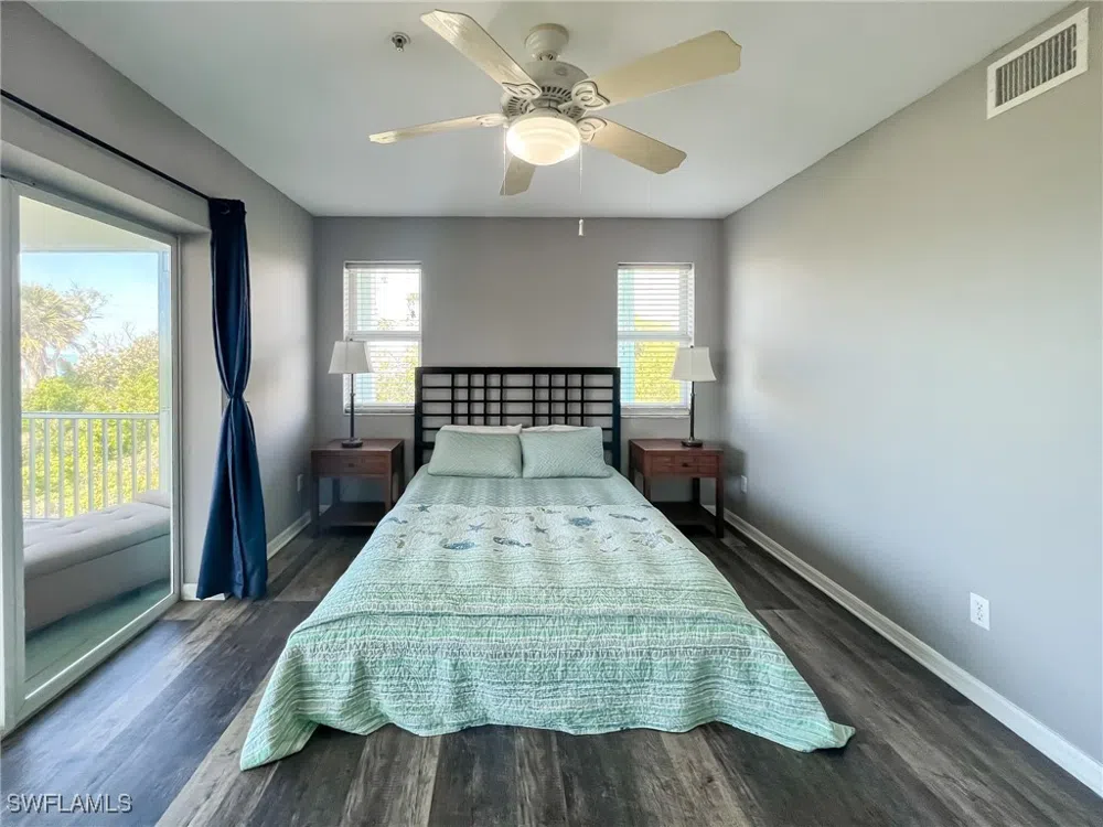 White Pelican Drive Upper Captiva, FL 33924