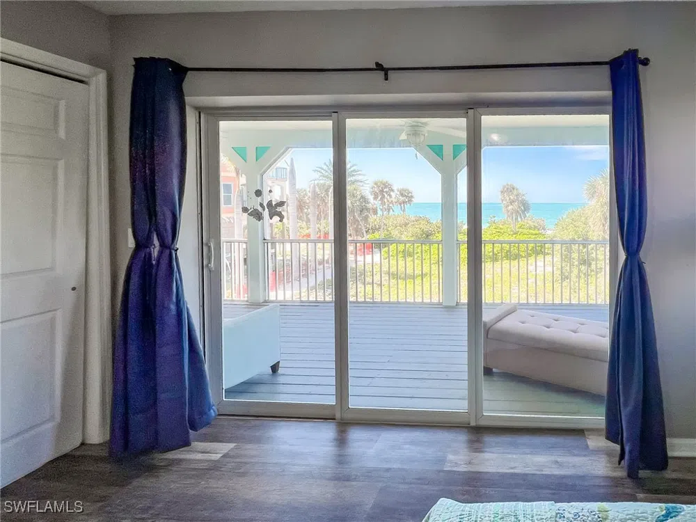 White Pelican Drive Upper Captiva, FL 33924
