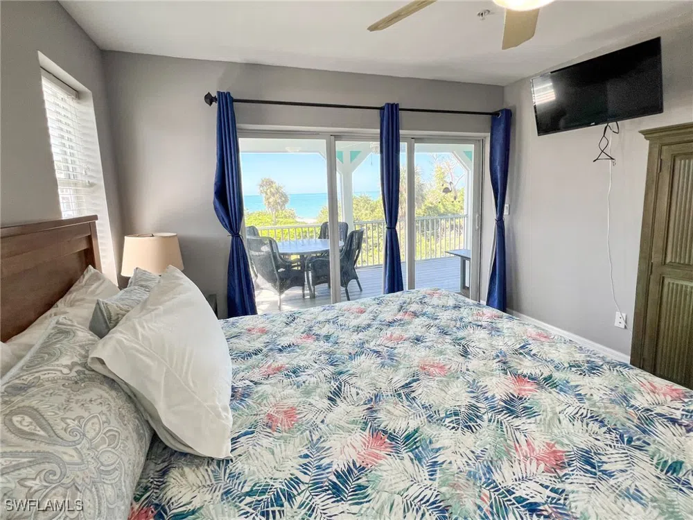 White Pelican Drive Upper Captiva, FL 33924