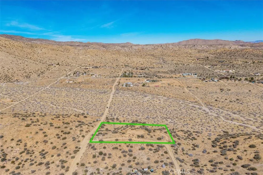 2841 Tumbleweed Trail Pioneertown, CA 92268