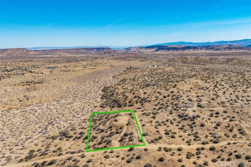 2841 Tumbleweed Trail Pioneertown, CA 92268