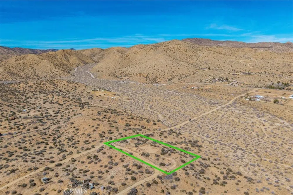 2841 Tumbleweed Trail Pioneertown, CA 92268