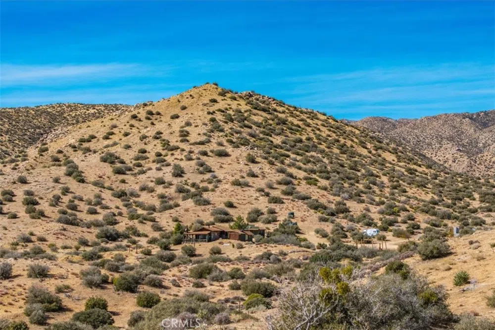 2841 Tumbleweed Trail Pioneertown, CA 92268