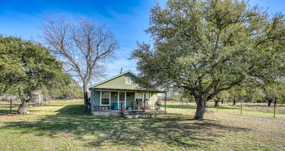 866 CR 2806 Lampasas, TX 76550
