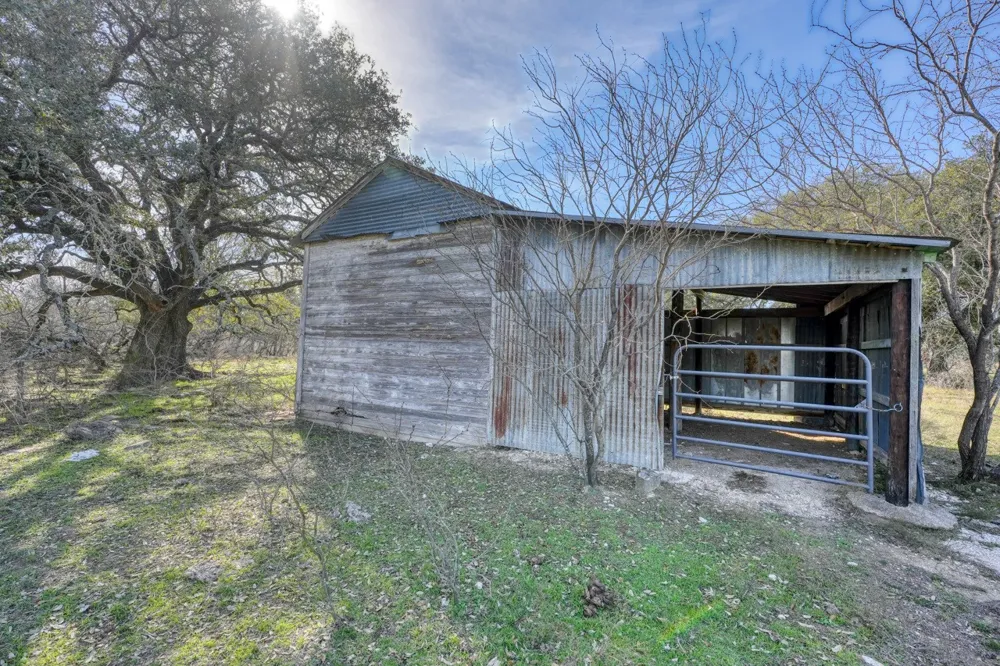 866 CR 2806 Lampasas, TX 76550