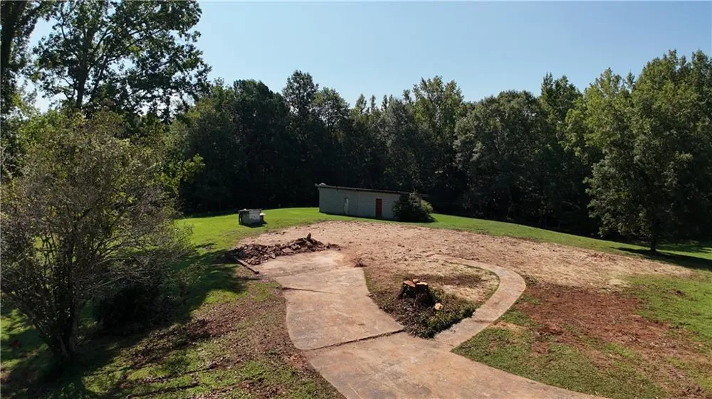 2977 Georgia Highway 120 Tallapoosa, GA 30176