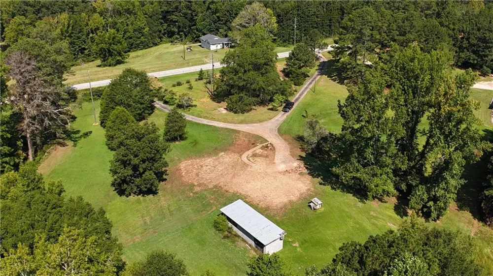 2977 Georgia Highway 120 Tallapoosa, GA 30176