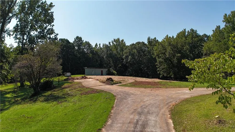 2977 Georgia Highway 120 Tallapoosa, GA 30176