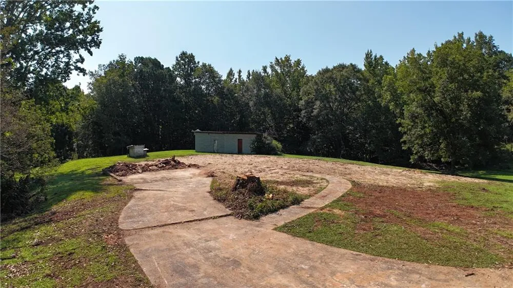 2977 Georgia Highway 120 Tallapoosa, GA 30176