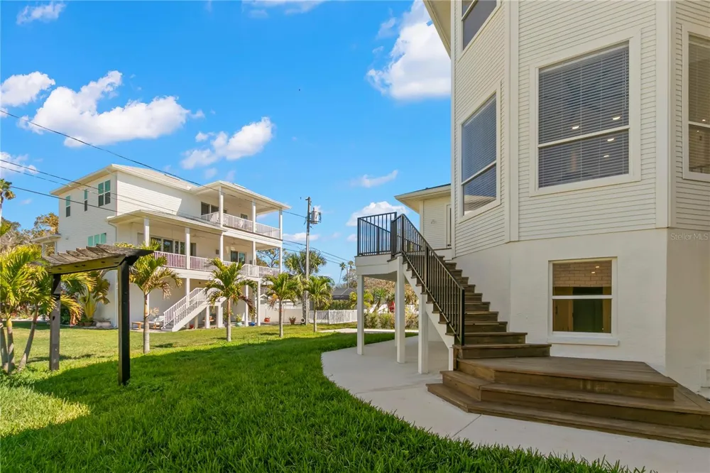 606 INDIANA AVENUE Crystal Beach, FL 34681