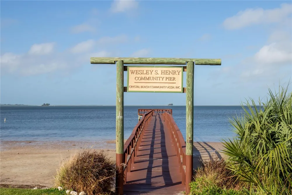 606 INDIANA AVENUE Crystal Beach, FL 34681