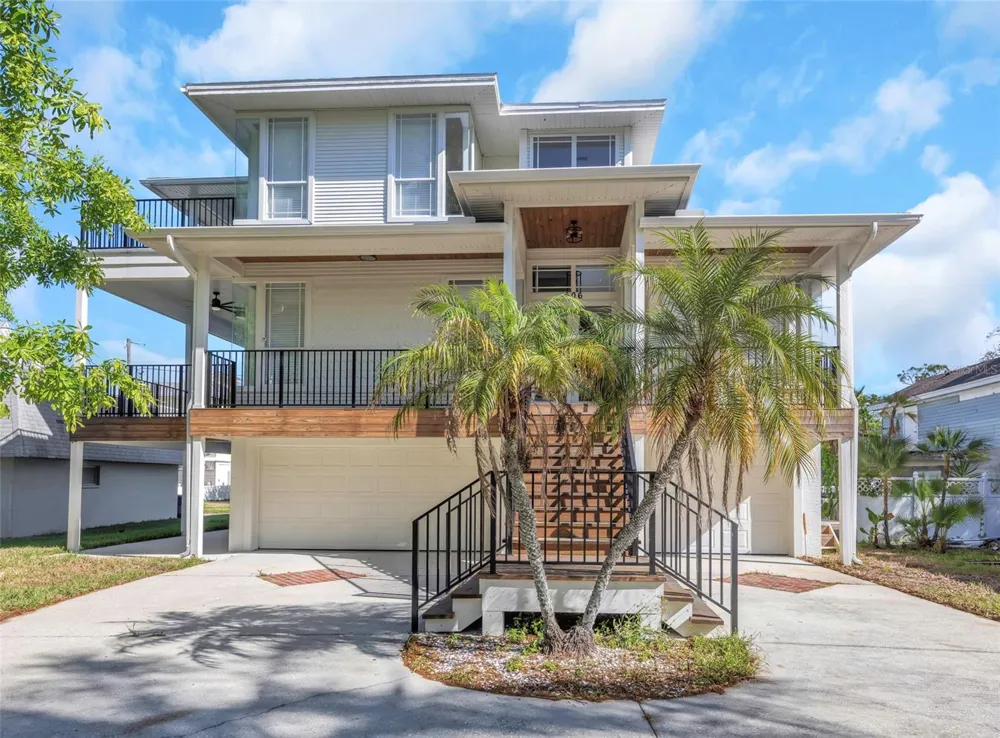 606 INDIANA AVENUE Crystal Beach, FL 34681