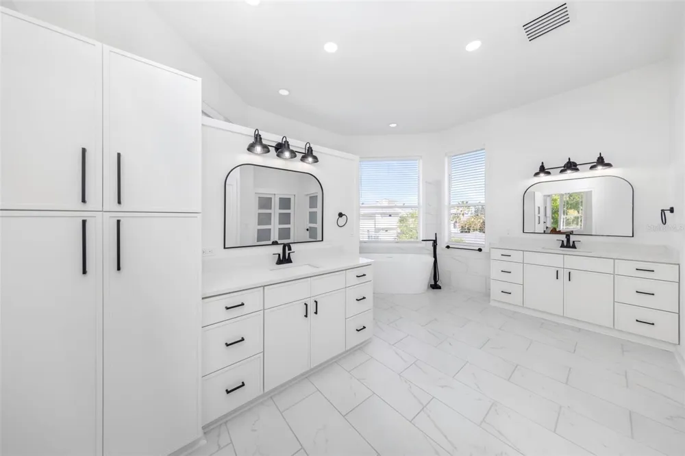 606 INDIANA AVENUE Crystal Beach, FL 34681
