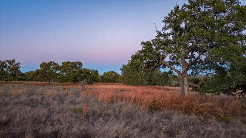 5999 Ranch Road 165 Blanco, TX 78606