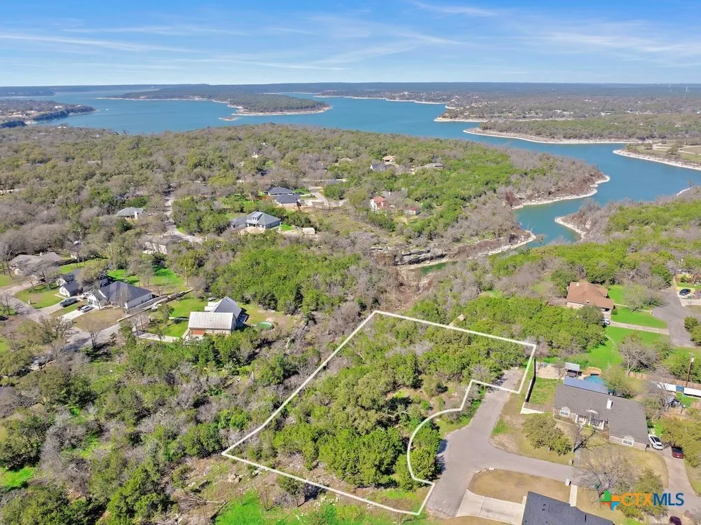 18 Aztec Lane Morgans Point Resort, TX 76513