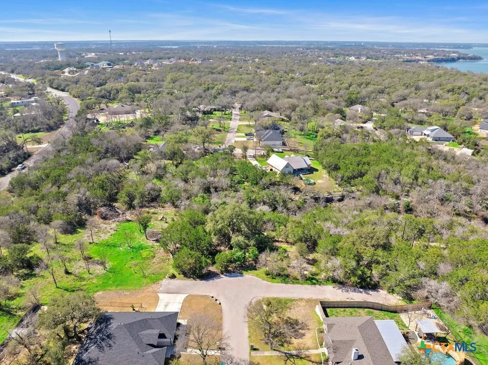 18 Aztec Lane Morgans Point Resort, TX 76513