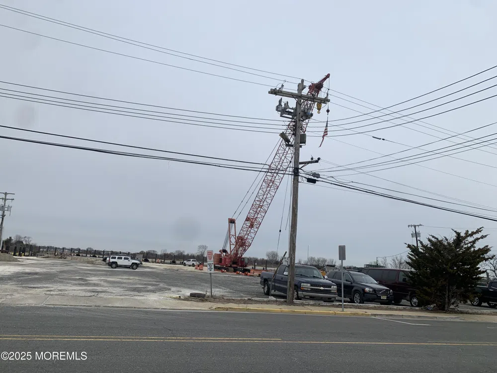 204 Channel Drive Point Pleasant Beach, NJ 08742