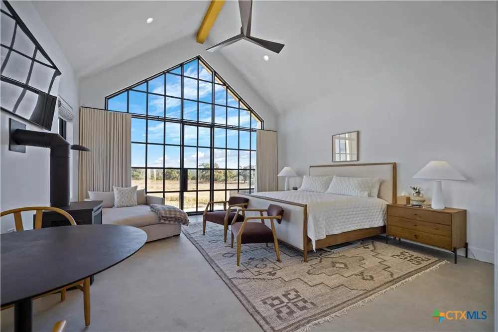 5999 Ranch Road 165 Blanco, TX 78606