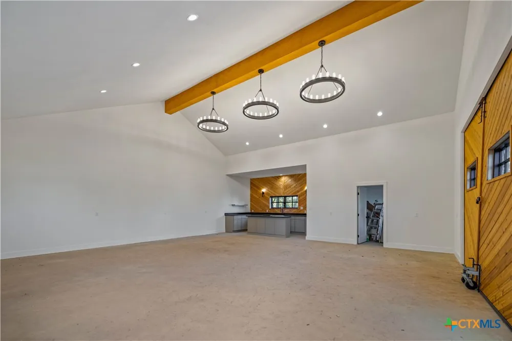 5999 Ranch Road 165 Blanco, TX 78606