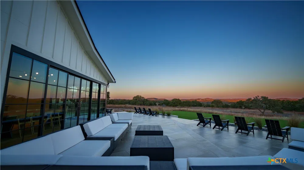 5999 Ranch Road 165 Blanco, TX 78606