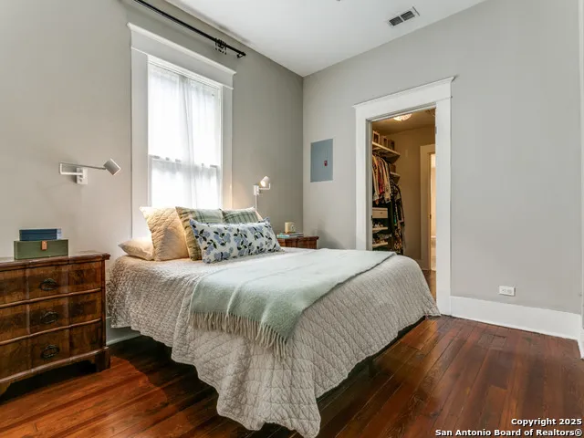 521 Palmetto San Antonio, TX 78202