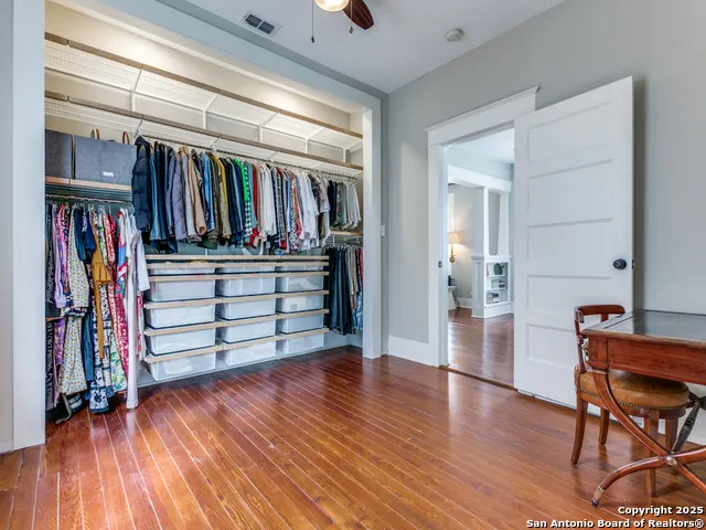 521 Palmetto San Antonio, TX 78202