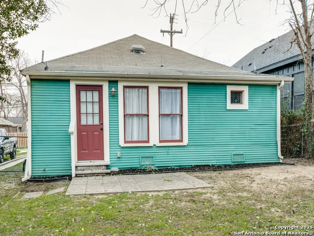 521 Palmetto San Antonio, TX 78202