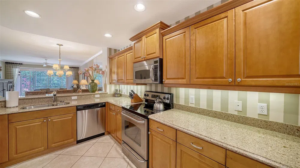 5547 KEY WEST PLACE #C-01 Bradenton, FL 34203
