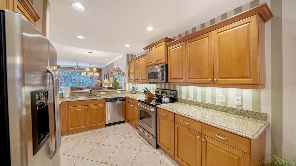 5547 KEY WEST PLACE #C-01 Bradenton, FL 34203