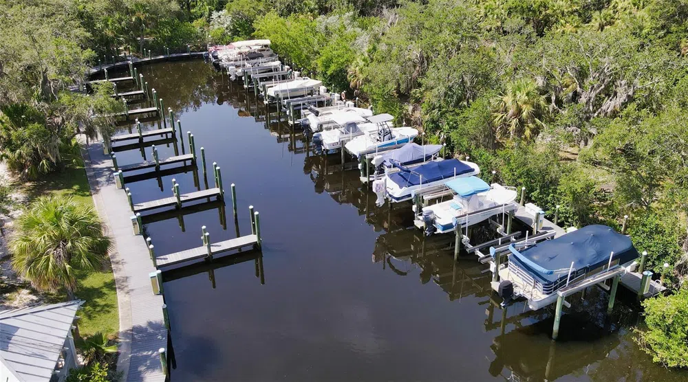 5547 KEY WEST PLACE #C-01 Bradenton, FL 34203