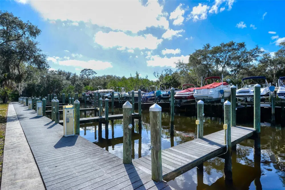 5547 KEY WEST PLACE #C-01 Bradenton, FL 34203