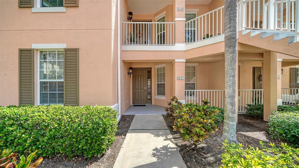 5547 KEY WEST PLACE #C-01 Bradenton, FL 34203
