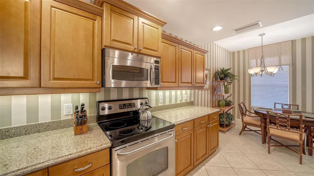 5547 KEY WEST PLACE #C-01 Bradenton, FL 34203