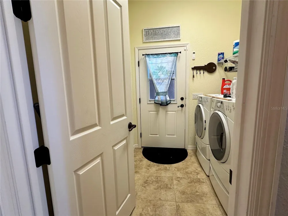 394 NOLANE LANE Polk City, FL 33868