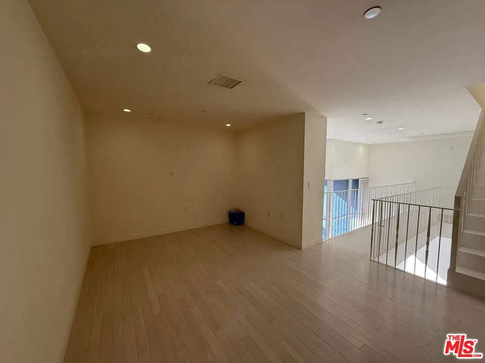7917 Willoughby Avenue #5 West Hollywood, CA 90046