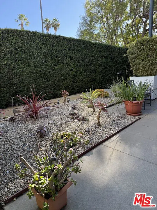 7917 Willoughby Avenue #5 West Hollywood, CA 90046