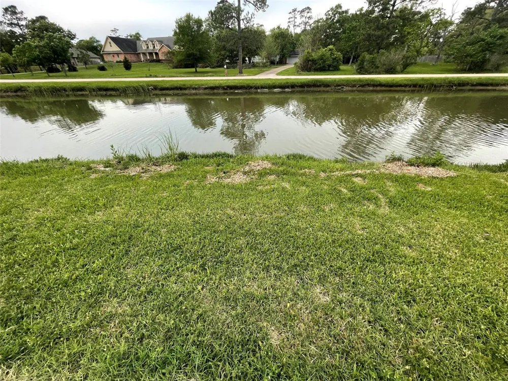 3411 E Bayou Drive Shoreacres, TX 77571