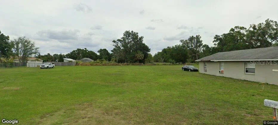 5152 MARTIN LUTHER KING DRIVE Bowling Green, FL 33834