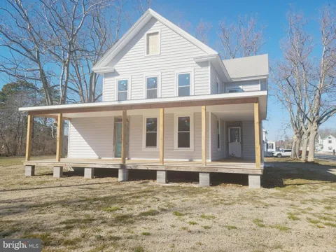 2 W MAIN STREET