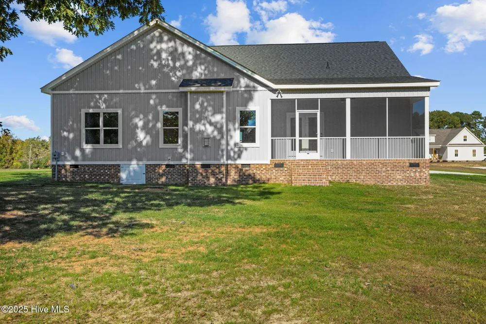 6140 Cultivator Drive Battleboro, NC 27809