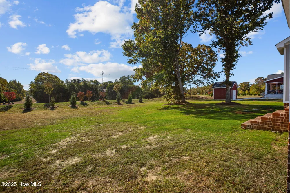 6140 Cultivator Drive Battleboro, NC 27809