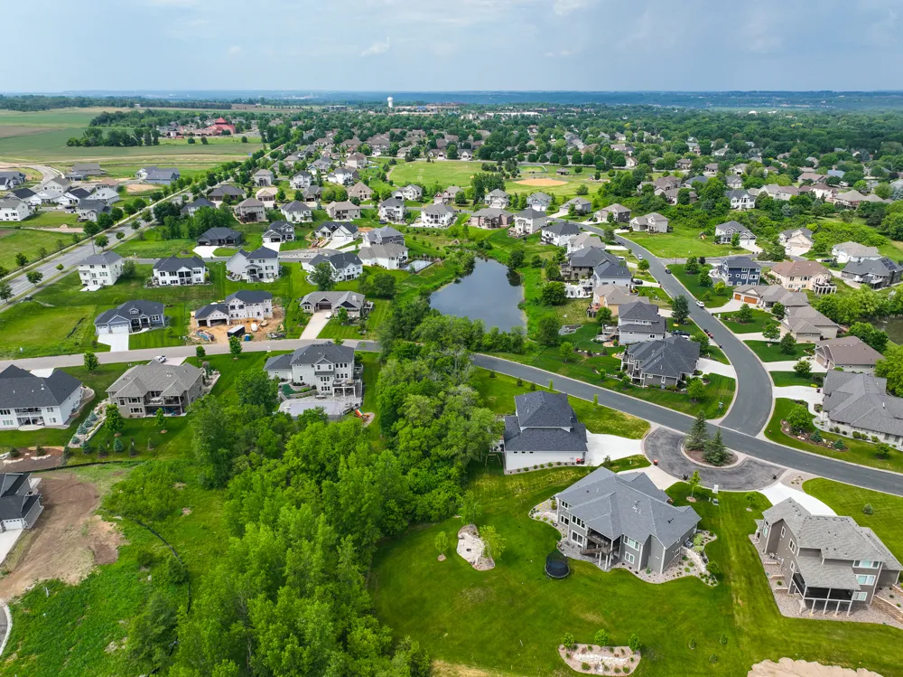 1780 River Shore Drive Hastings, MN 55033