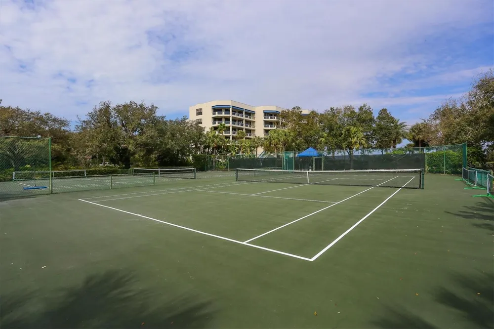 1930 HARBOURSIDE DRIVE #134 Longboat Key, FL 34228
