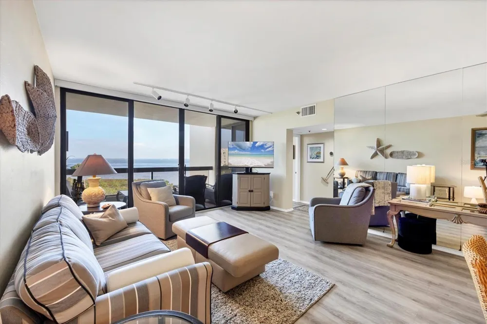1930 HARBOURSIDE DRIVE #134 Longboat Key, FL 34228