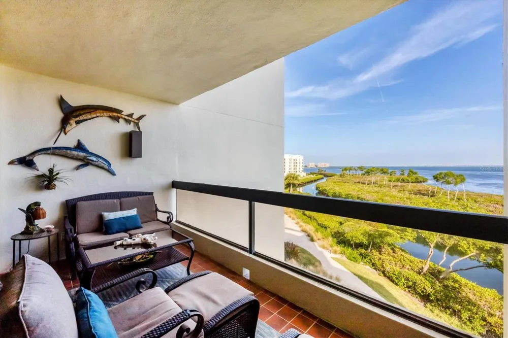 1930 HARBOURSIDE DRIVE #134 Longboat Key, FL 34228