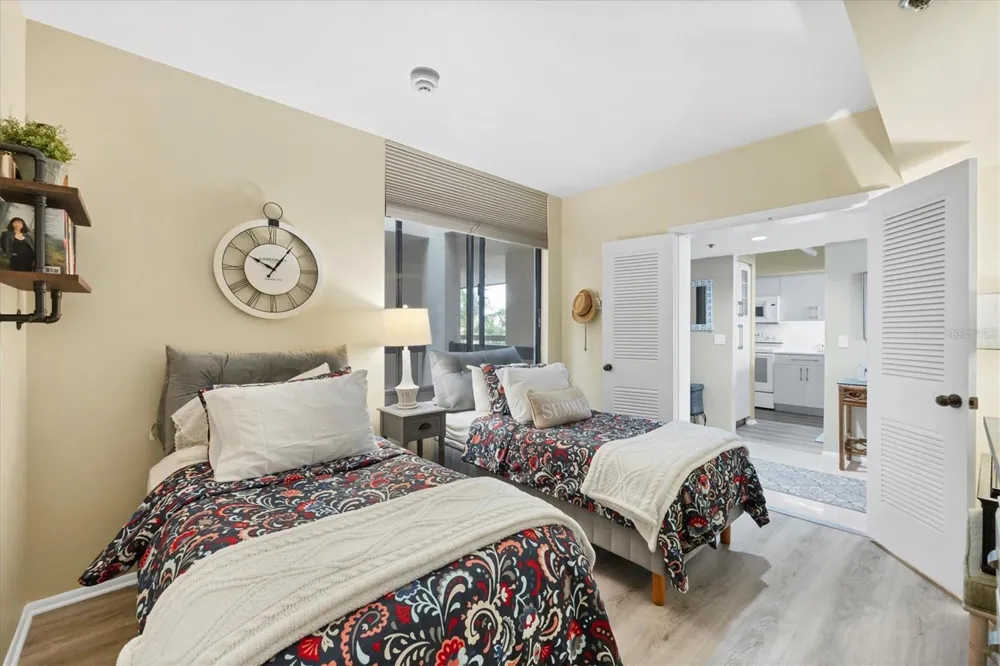 1930 HARBOURSIDE DRIVE #134 Longboat Key, FL 34228