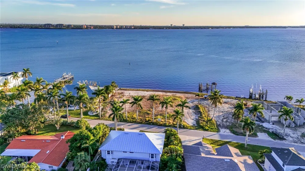 Coral Drive Cape Coral, FL 33904