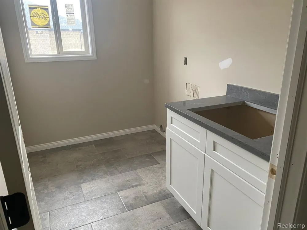 4171 BELLE RIDGE DRIVE Dryden Township, MI 48428
