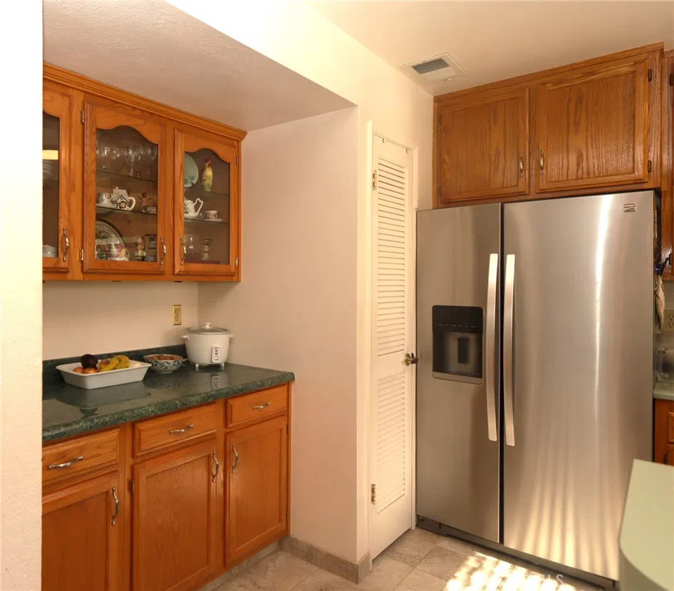 110 Marina Dr N Lakeport, CA 95453