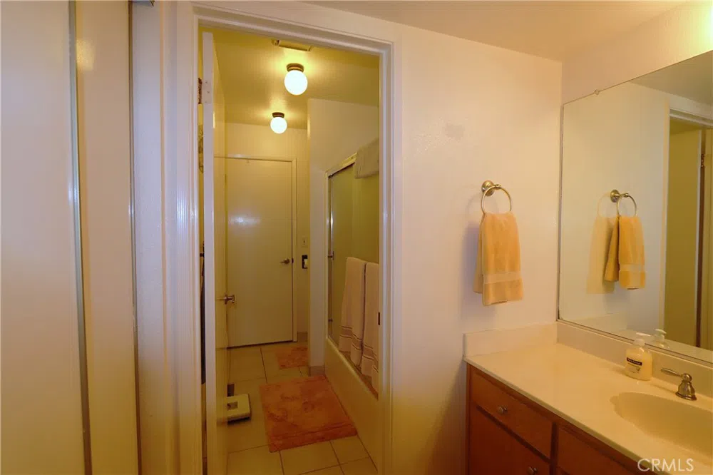 110 Marina Dr N Lakeport, CA 95453